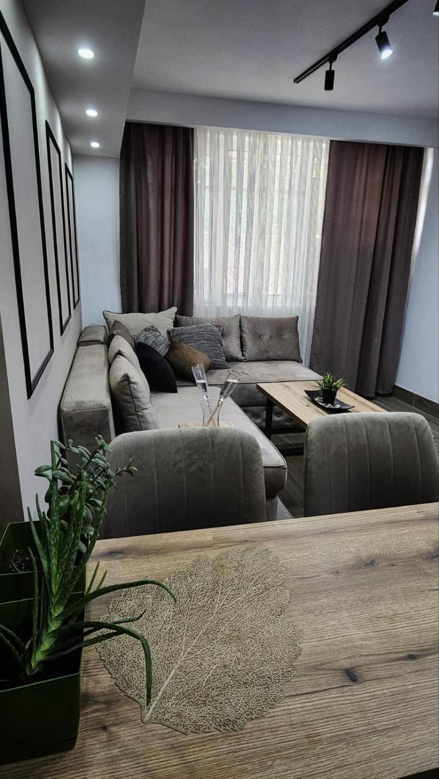 Madesa Apartment สโกเปีย ภายนอก รูปภาพ